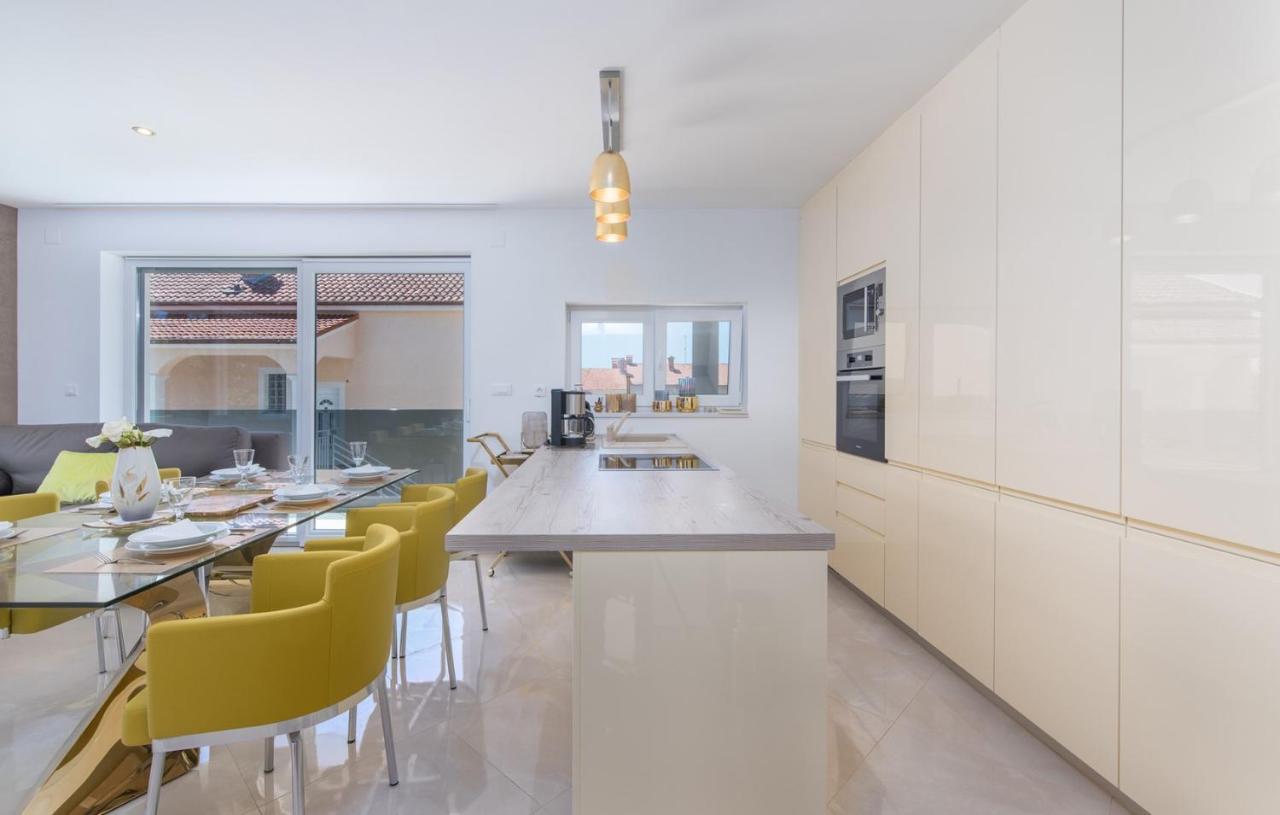 Modern Apartments With Shared Pool Near The Sea PUY Exterior foto
