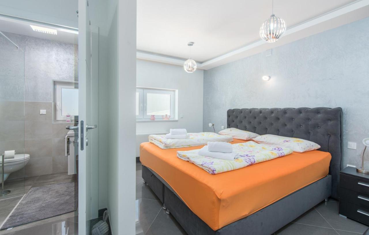 Modern Apartments With Shared Pool Near The Sea PUY Exterior foto